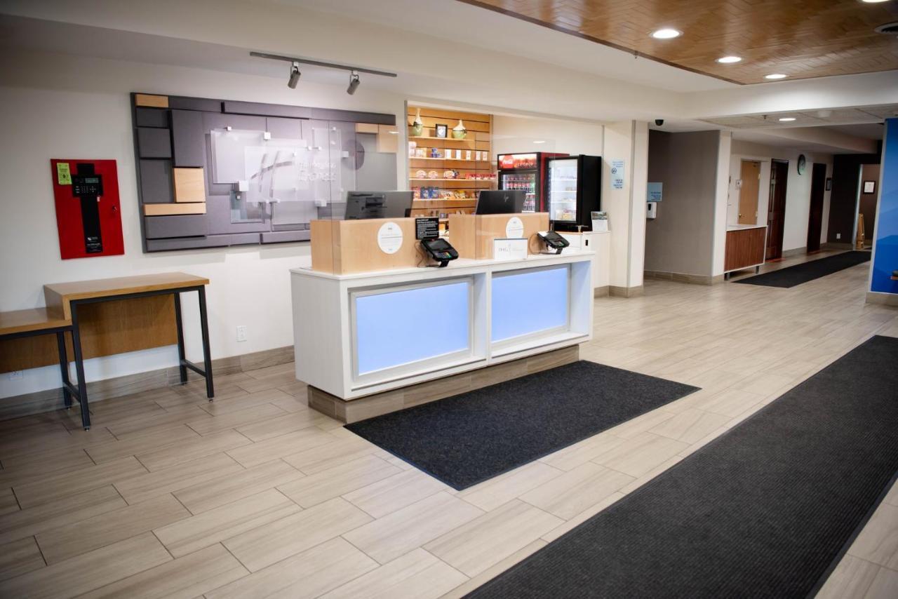 Holiday Inn Express Winfield - Teays Valley, An Ihg Hotel Hurricane ภายนอก รูปภาพ