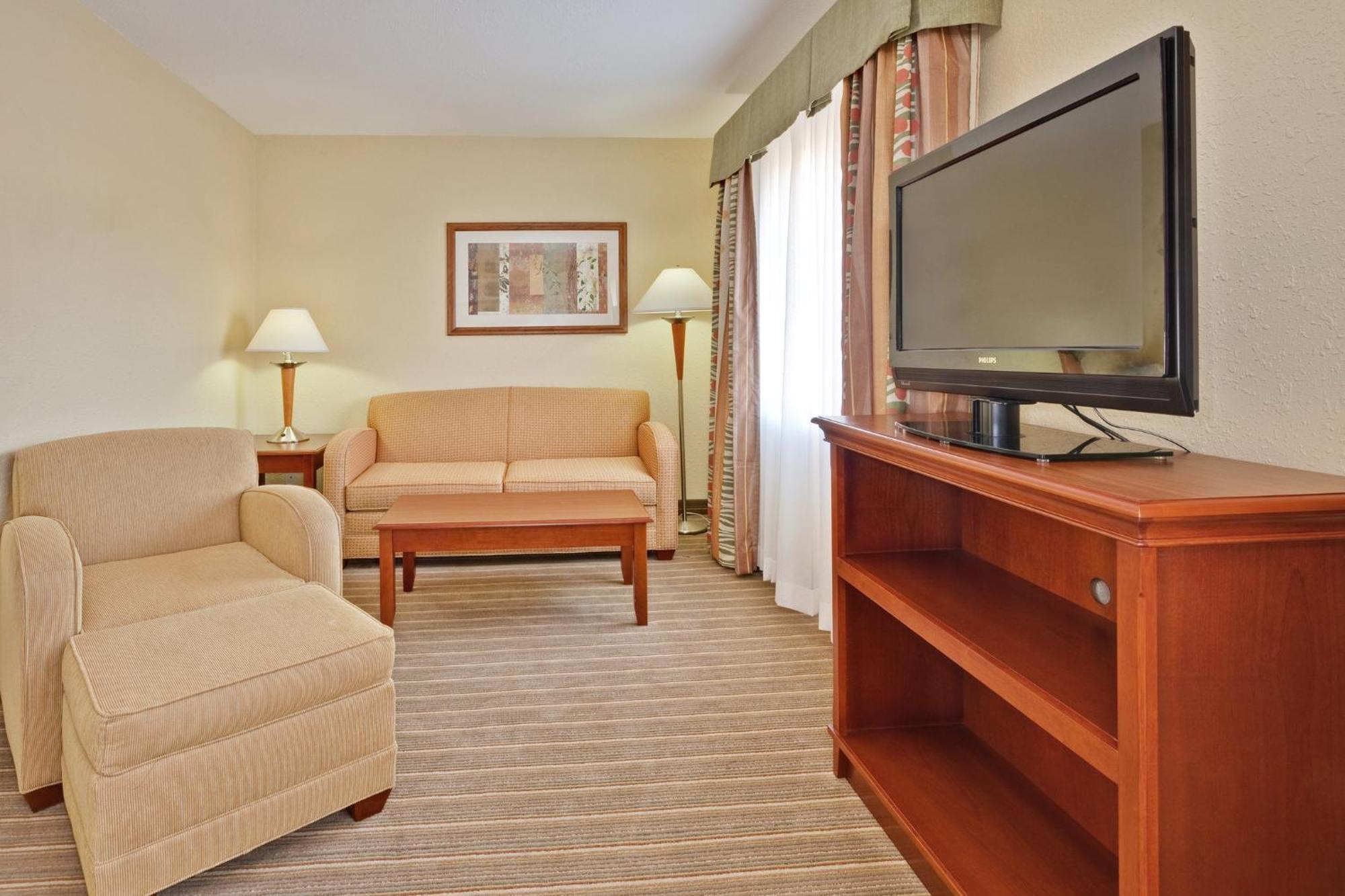 Holiday Inn Express Winfield - Teays Valley, An Ihg Hotel Hurricane ภายนอก รูปภาพ